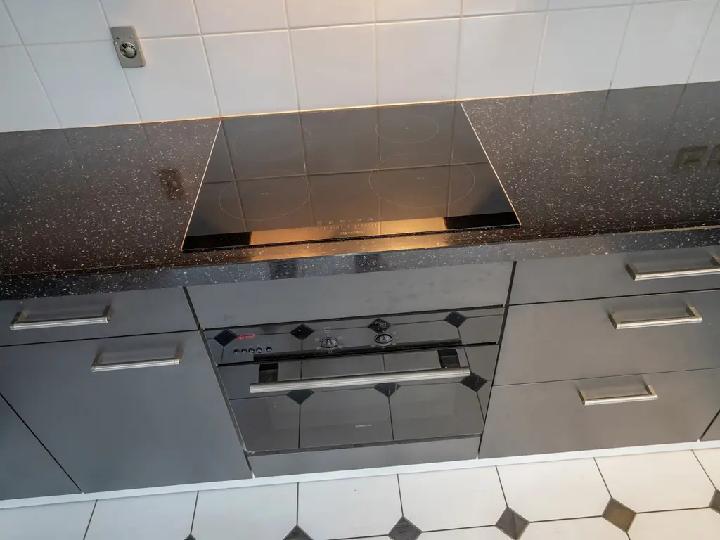 Wingerd 144, 'S-GRAVENHAGE