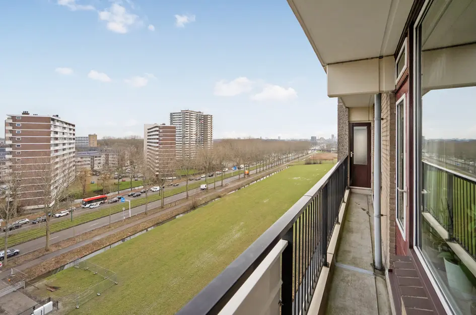 Hammarskjöldlaan 347