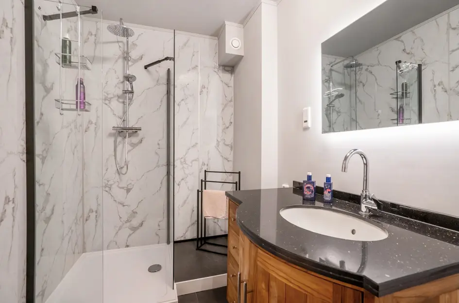 Hammarskjöldlaan 347