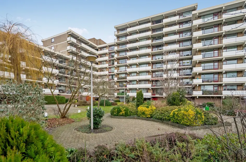 Hammarskjöldlaan 347