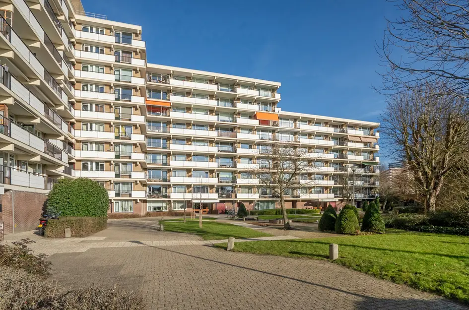 Hammarskjöldlaan 179