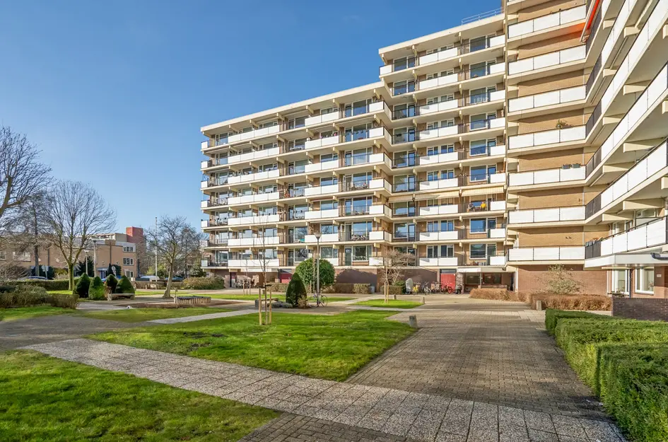 Hammarskjöldlaan 179