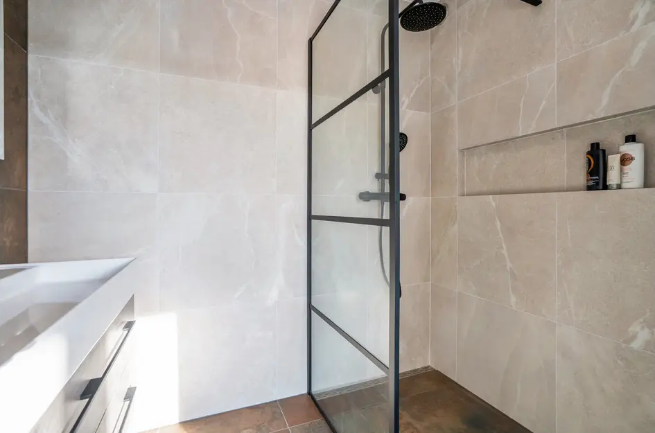 Hammarskjöldlaan 179