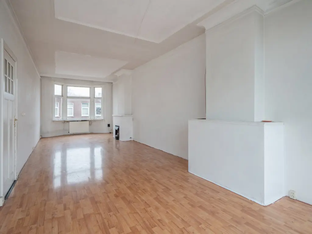 Pahudstraat 148, 'S-GRAVENHAGE