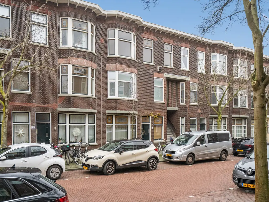 Pahudstraat 148, 'S-GRAVENHAGE