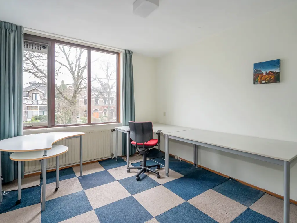 Oosteinde 60A, VOORBURG