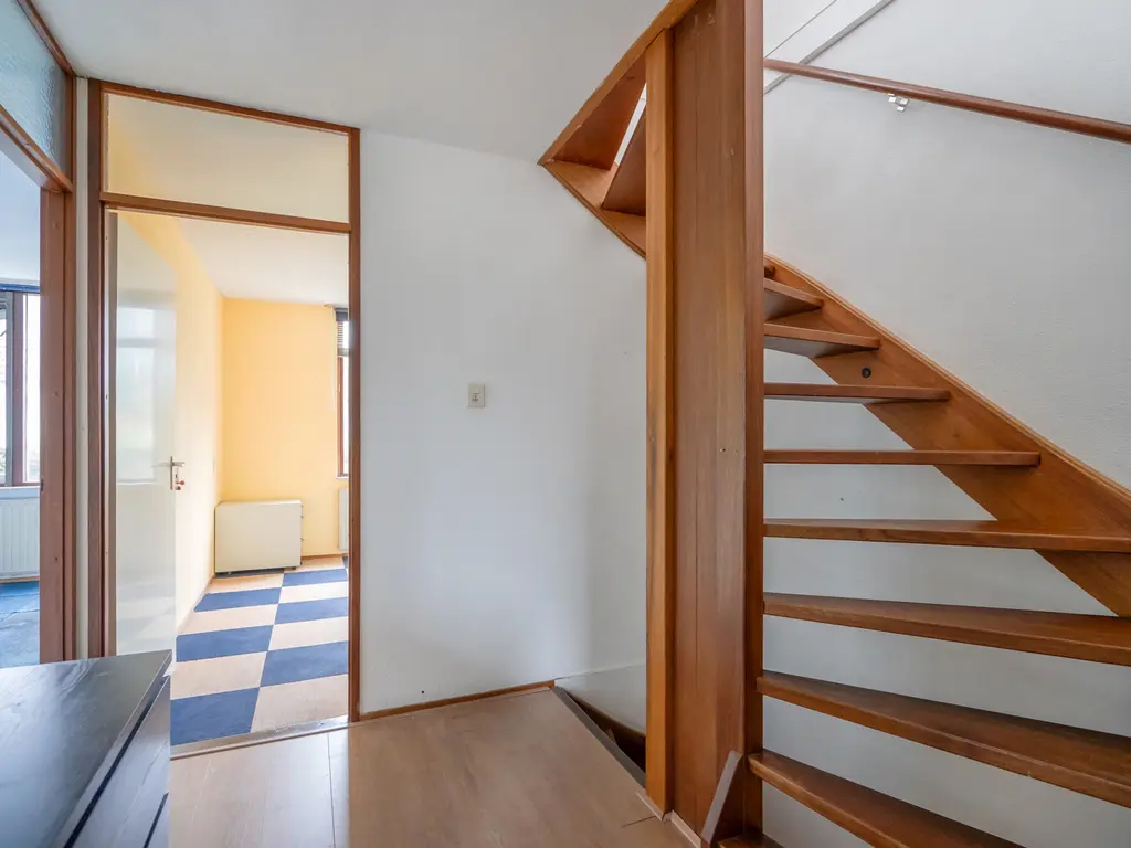 Oosteinde 60A, VOORBURG