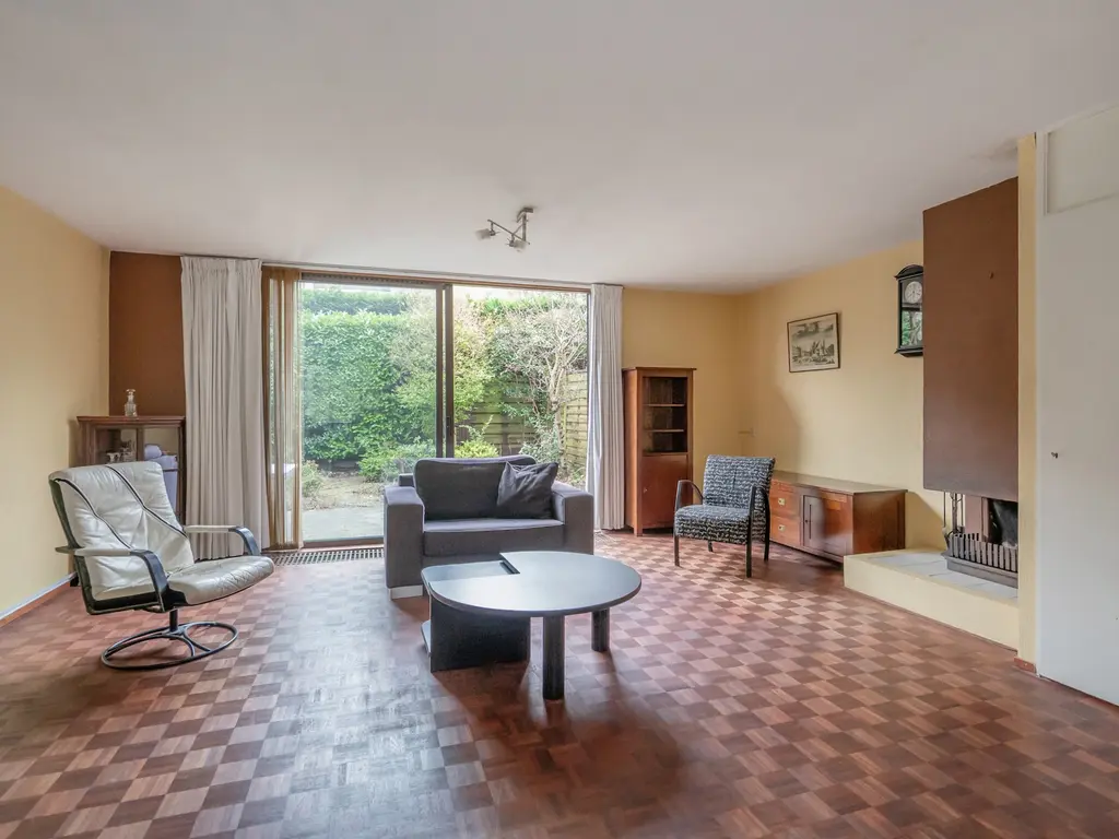 Oosteinde 60A, VOORBURG