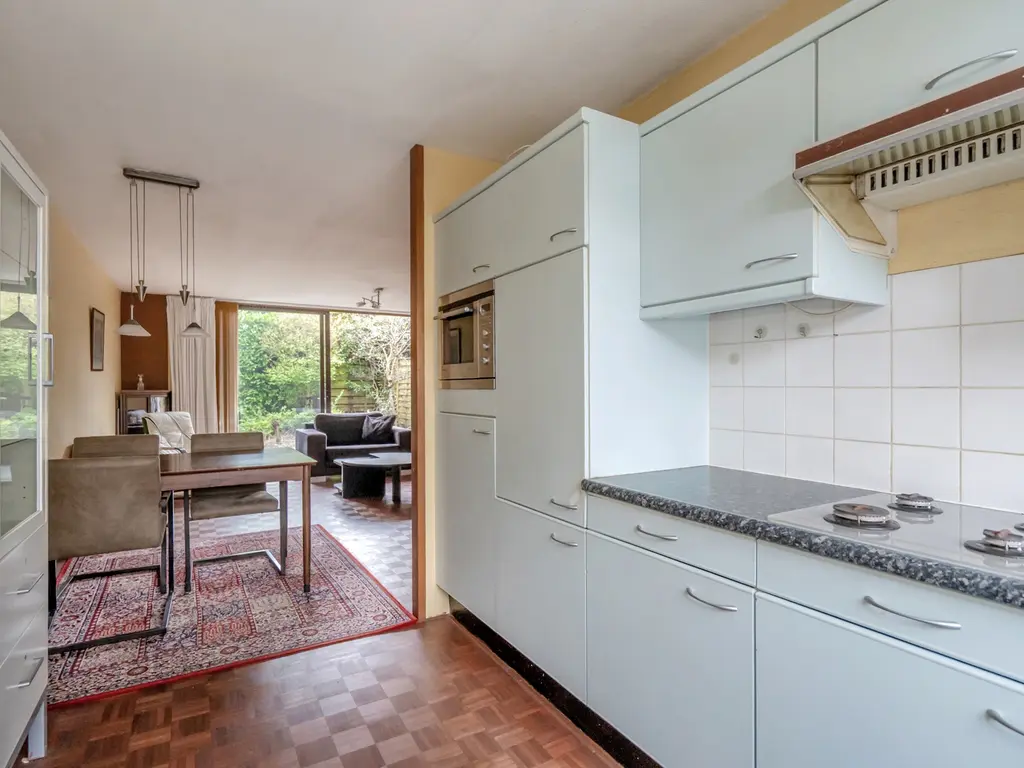 Oosteinde 60A, VOORBURG