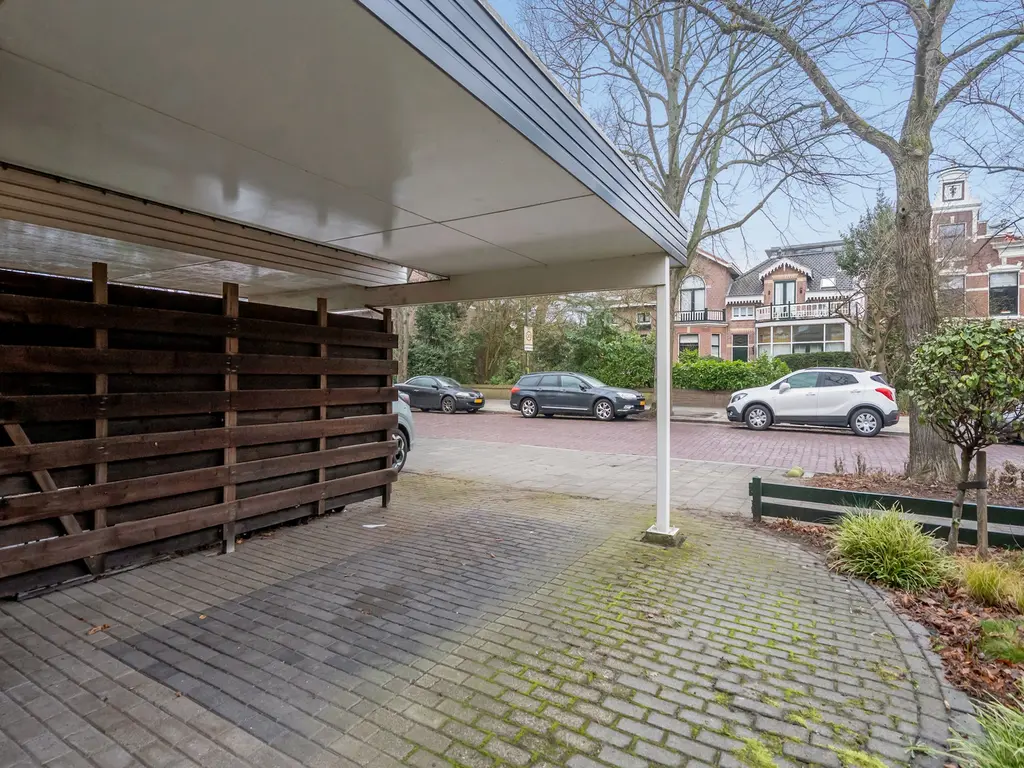 Oosteinde 60A, VOORBURG