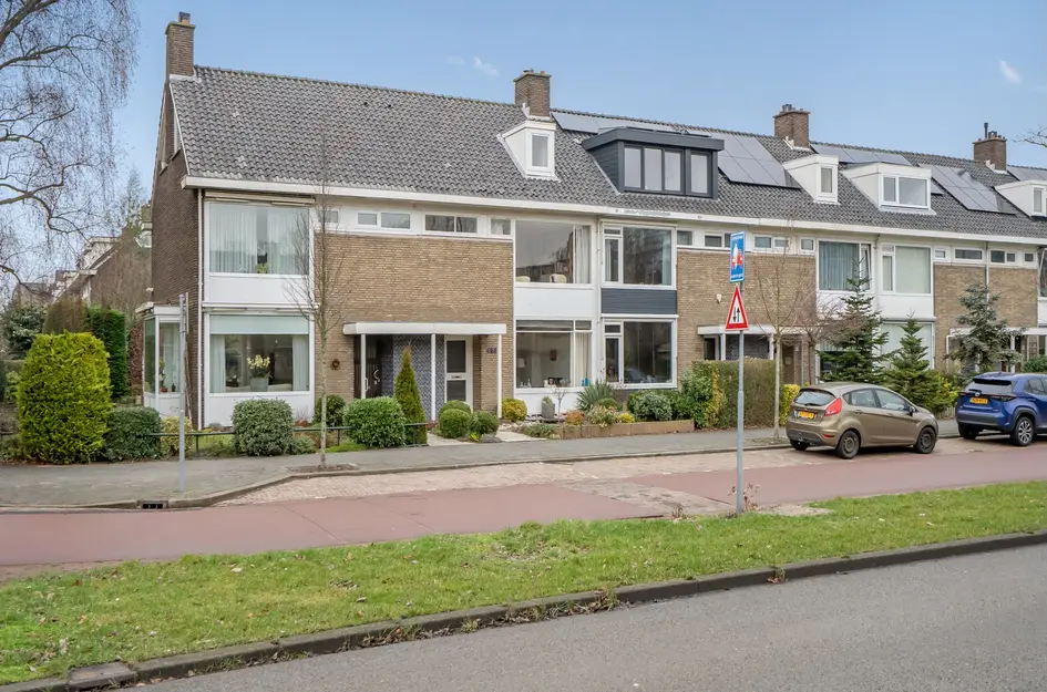 Sir Winston Churchilllaan 458