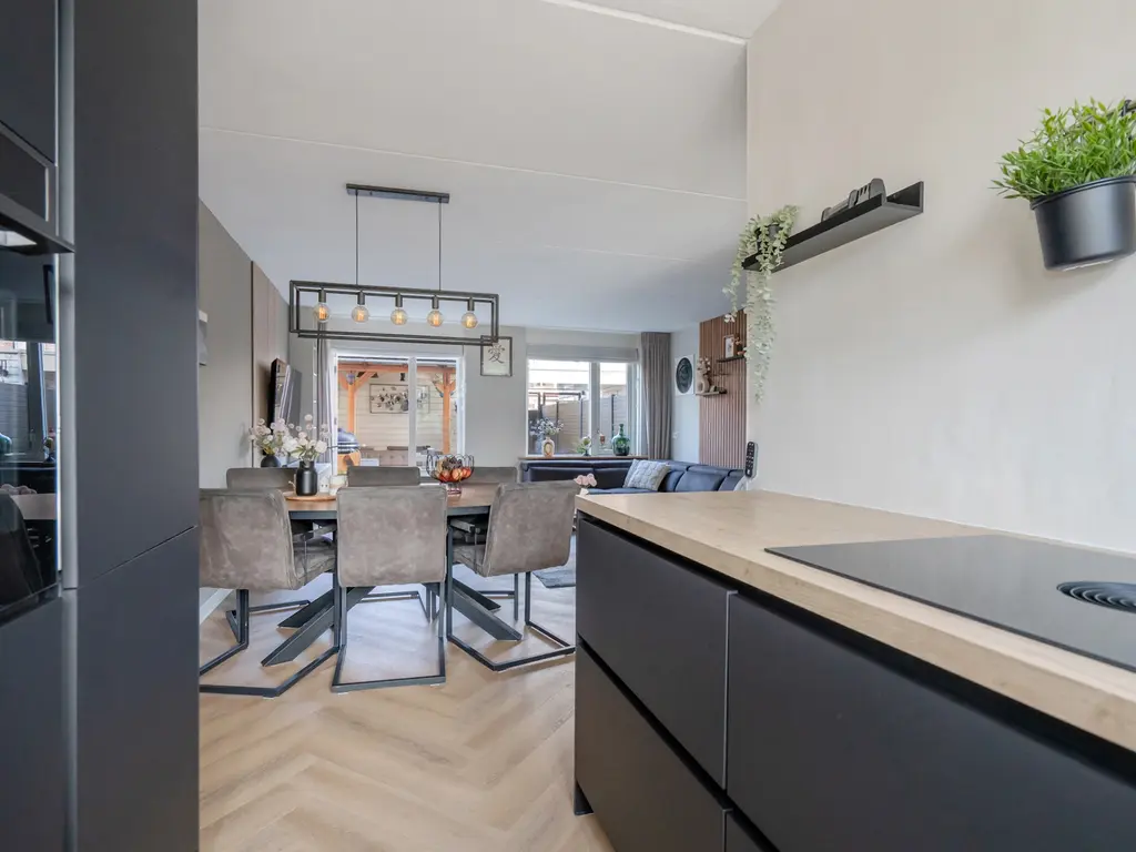 Bonenkruidpad 14, WATERINGEN