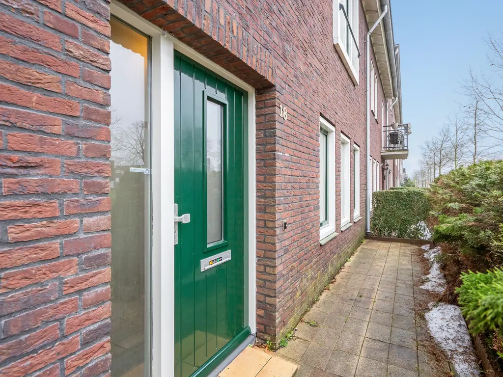 Bartholomeuslaan 18, NOOTDORP