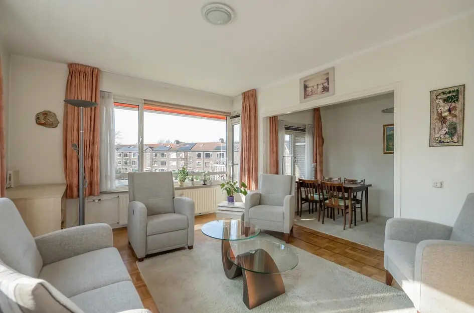 Sir Winston Churchilllaan 38