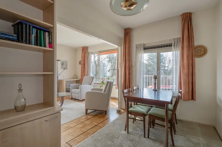 Sir Winston Churchilllaan 38