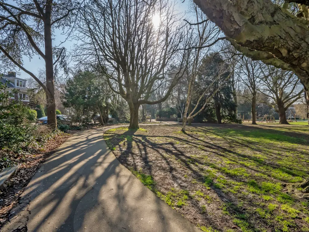 Sir Winston Churchilllaan 38, RIJSWIJK