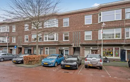 Heelsumstraat 64, 'S-GRAVENHAGE