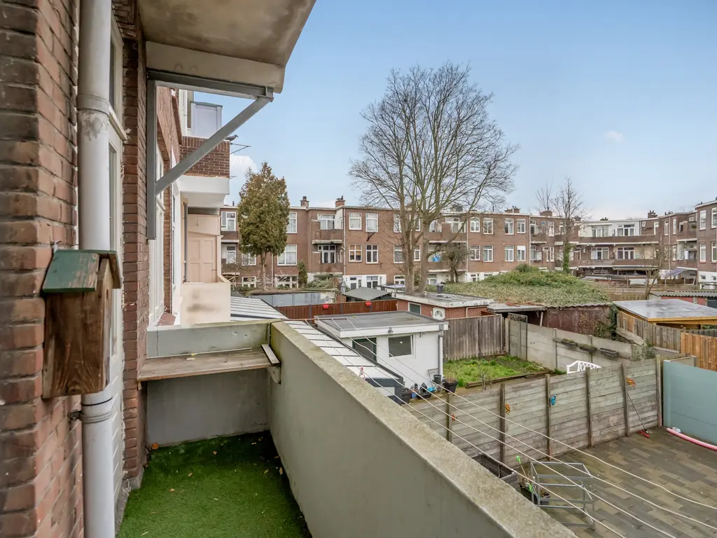 Heelsumstraat 64, 'S-GRAVENHAGE