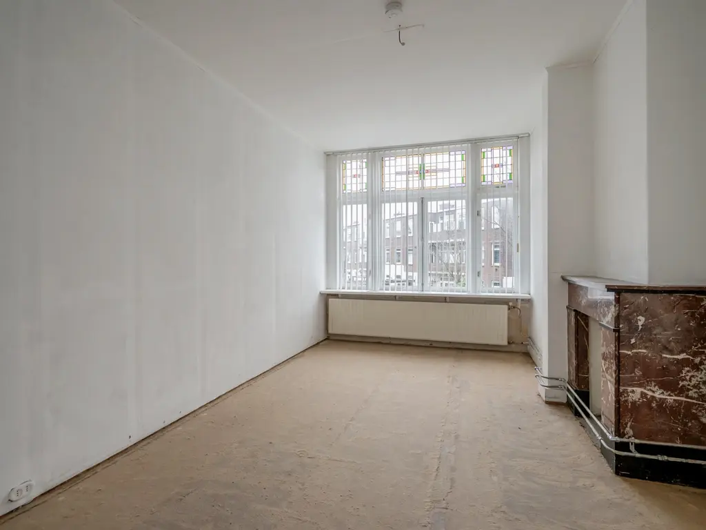 Heelsumstraat 64, 'S-GRAVENHAGE