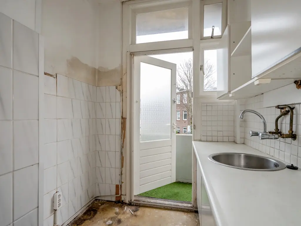 Heelsumstraat 64, 'S-GRAVENHAGE