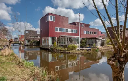 Zomereik 46, 'S-GRAVENHAGE