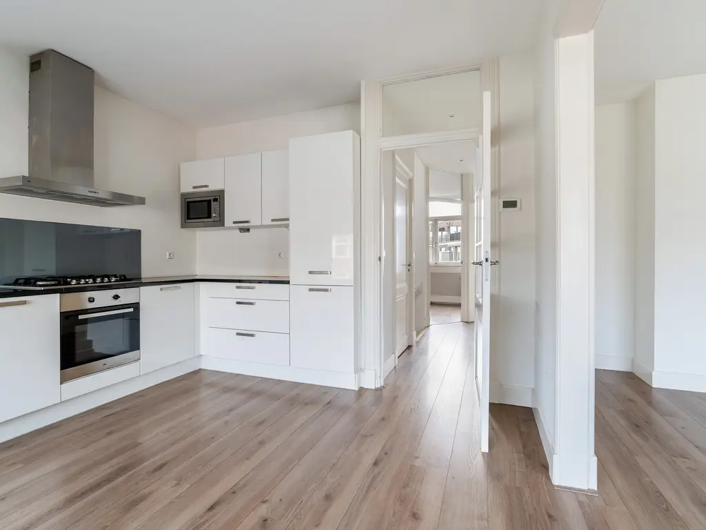 Juliana van Stolberglaan 171, 'S-GRAVENHAGE