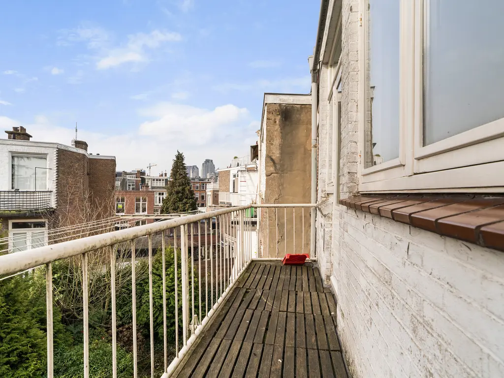 Juliana van Stolberglaan 171, 'S-GRAVENHAGE