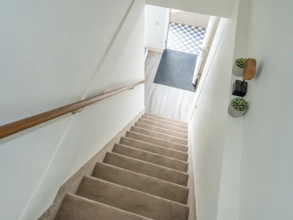 Utrechtsestraat 19, 'S-GRAVENHAGE