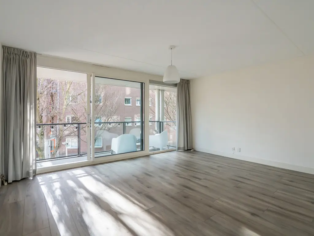 Utrechtsestraat 19, 'S-GRAVENHAGE