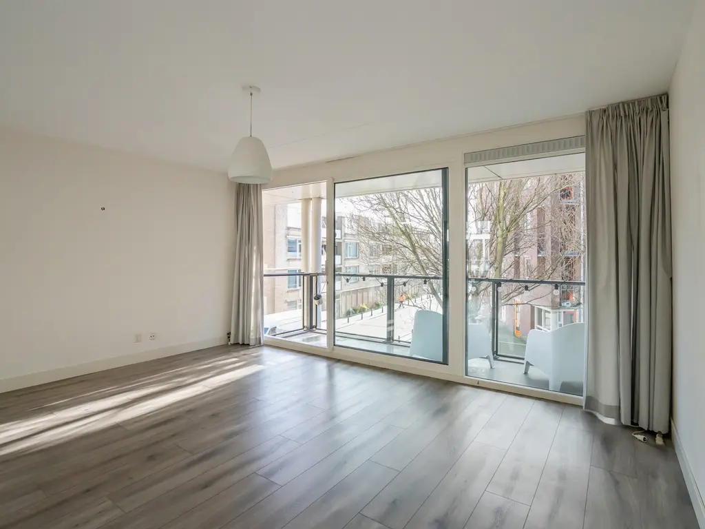 Utrechtsestraat 19, 'S-GRAVENHAGE