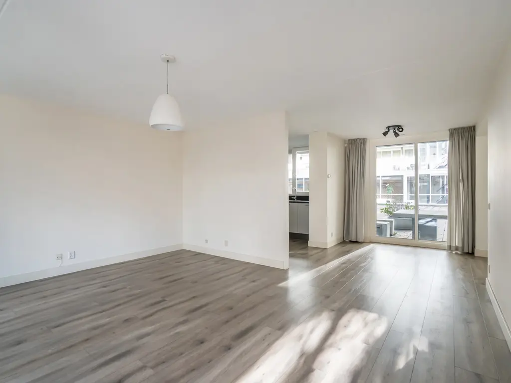 Utrechtsestraat 19, 'S-GRAVENHAGE