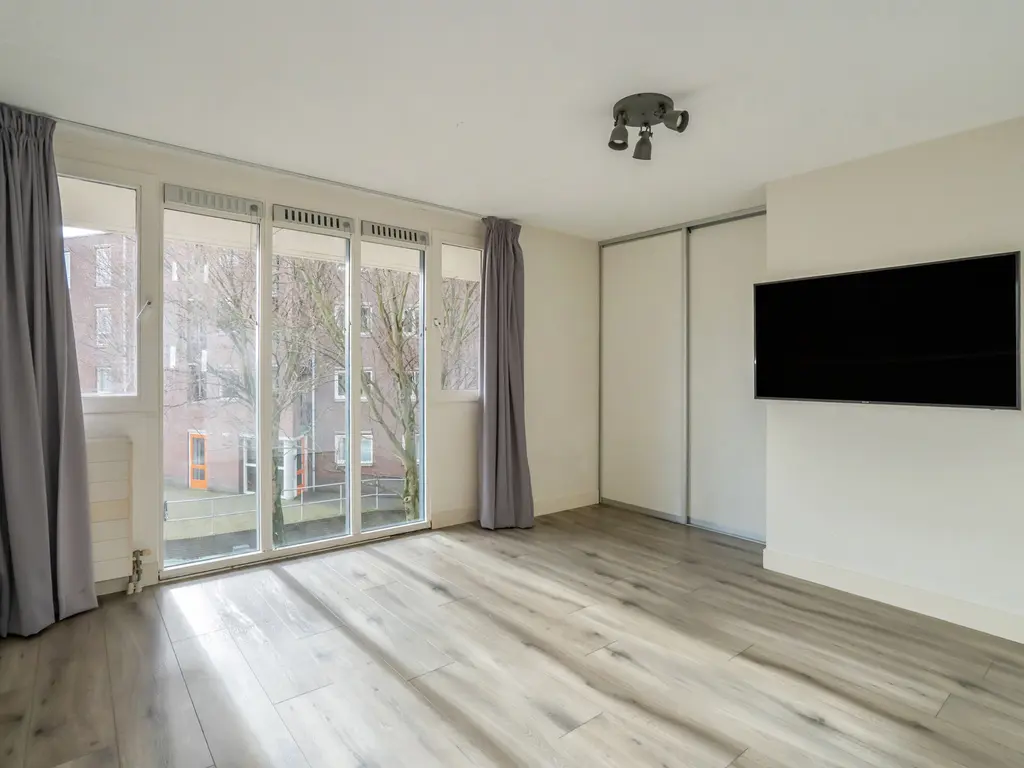 Utrechtsestraat 19, 'S-GRAVENHAGE