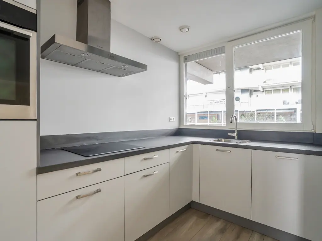 Utrechtsestraat 19, 'S-GRAVENHAGE