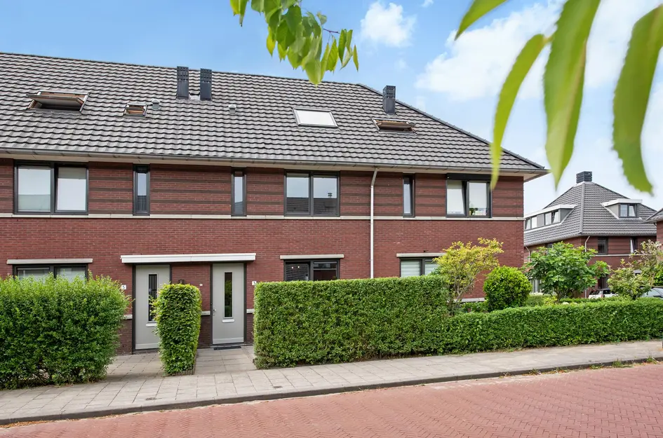 Voormeerstraat 3