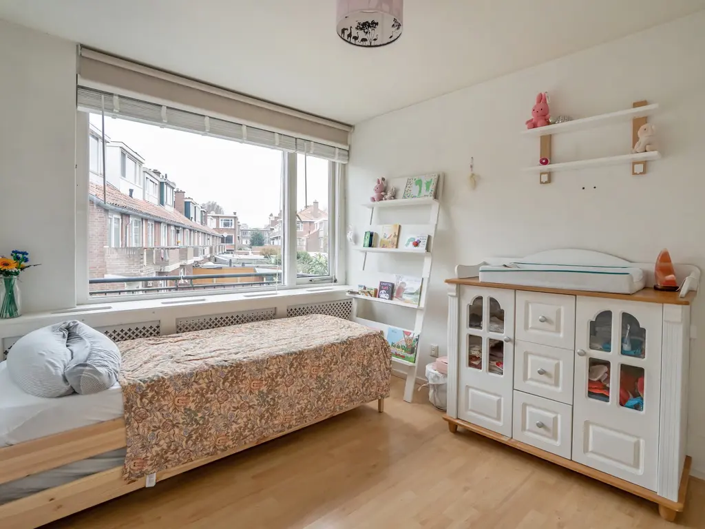 Sinjeur Semeynsweg 65, 'S-GRAVENHAGE