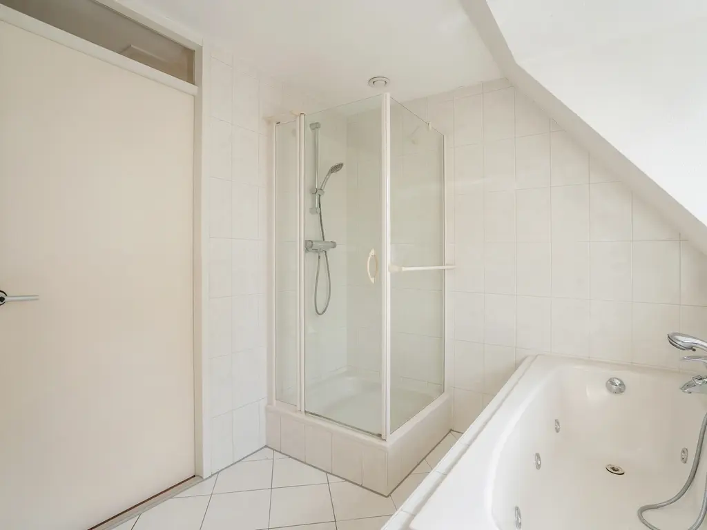 Serpentine 3, 'S-GRAVENHAGE