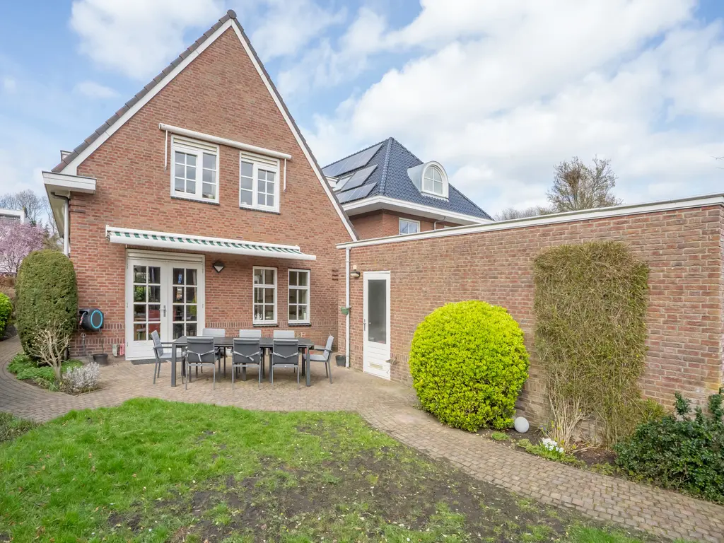 Serpentine 3, 'S-GRAVENHAGE