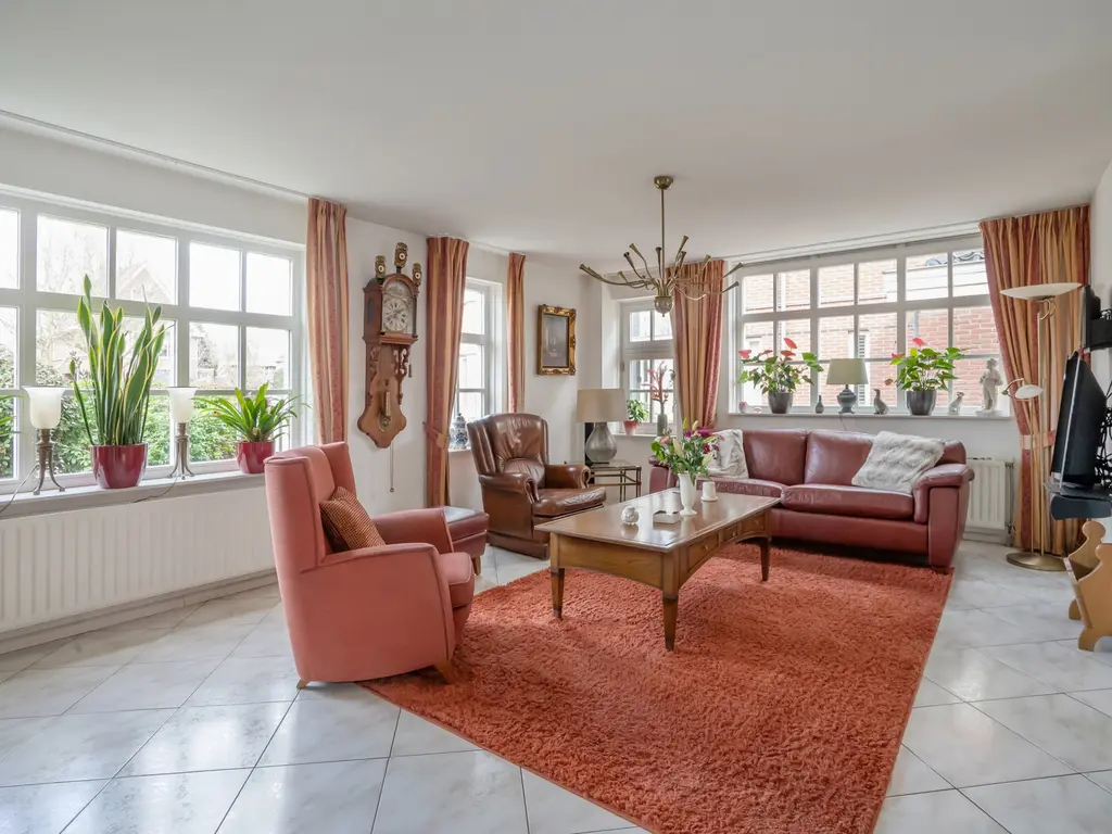 Serpentine 3, 'S-GRAVENHAGE