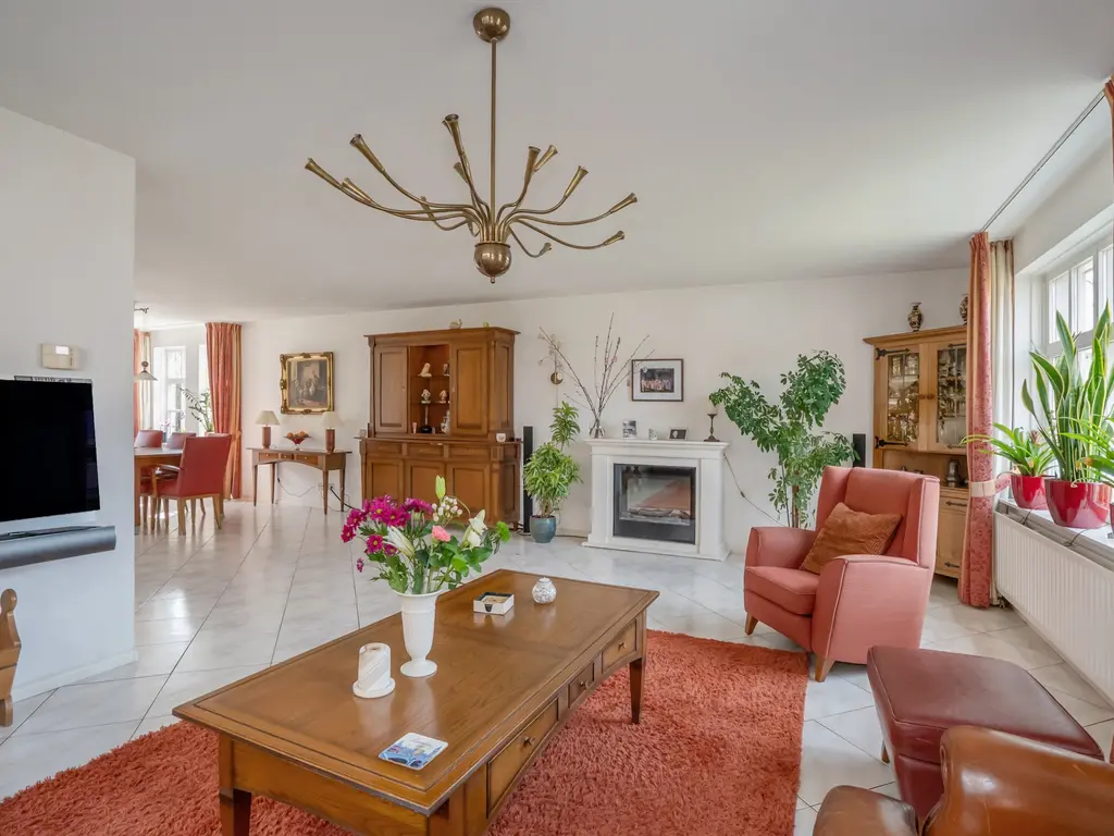 Serpentine 3, 'S-GRAVENHAGE