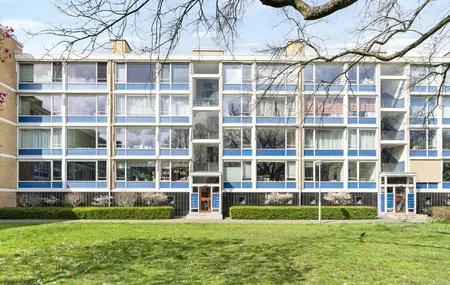 Goeverneurkade 40, VOORBURG