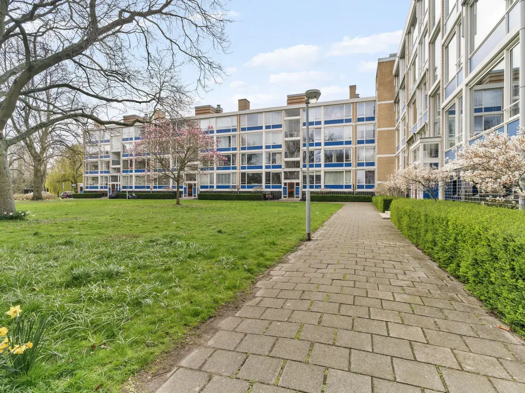 Goeverneurkade 40, VOORBURG