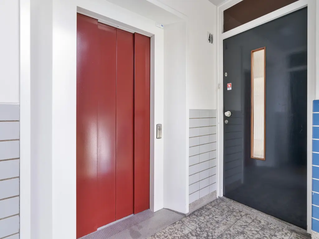 Goeverneurkade 40, VOORBURG