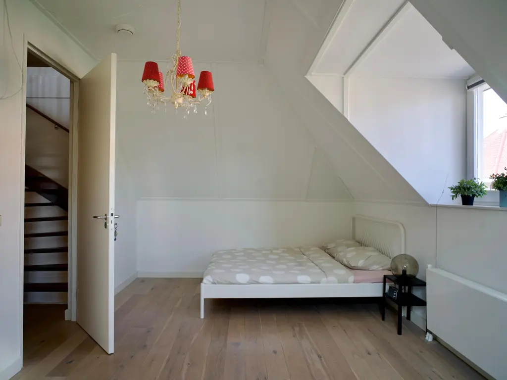 Schiphollaan 13, NOOTDORP