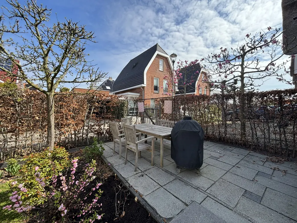 Schiphollaan 13, NOOTDORP