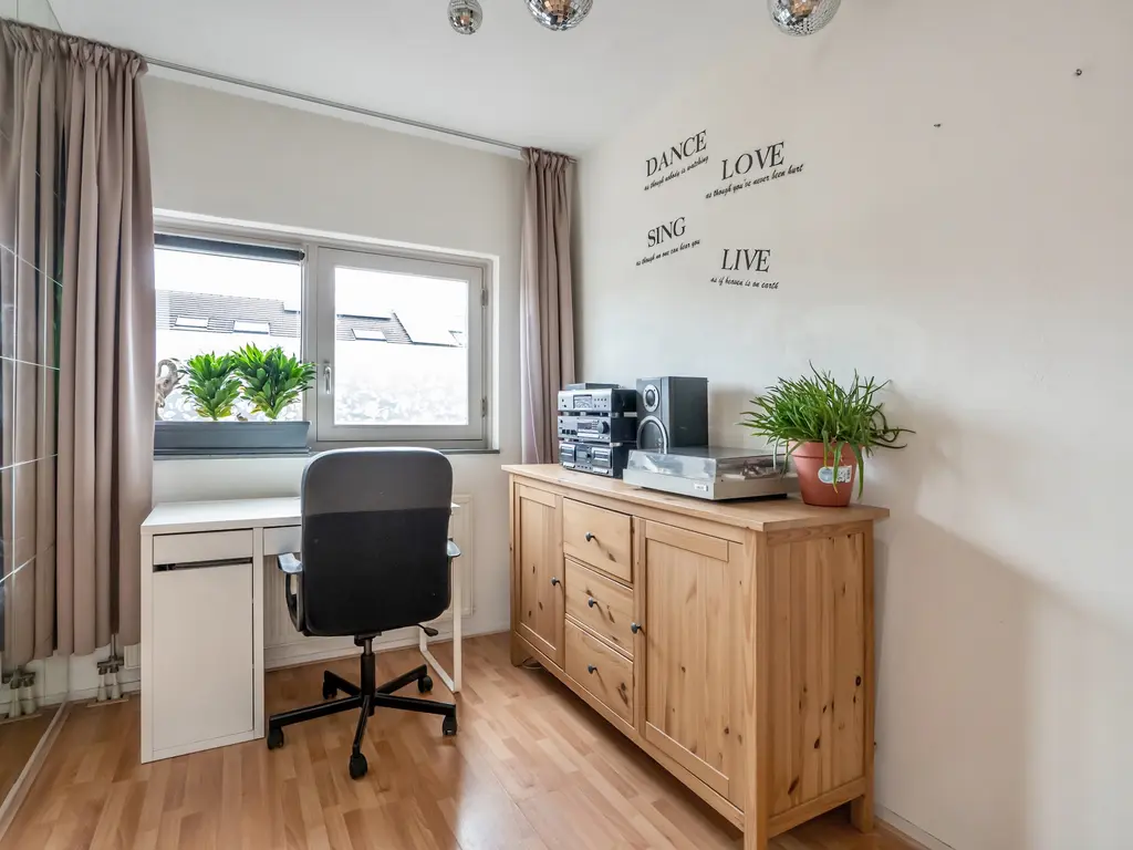 Faberlaan 64, 'S-GRAVENHAGE