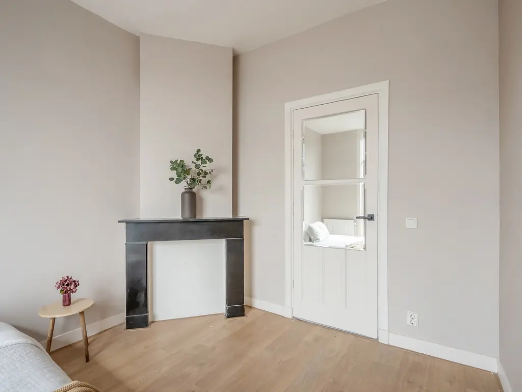 Caan van Necklaan 3b, RIJSWIJK