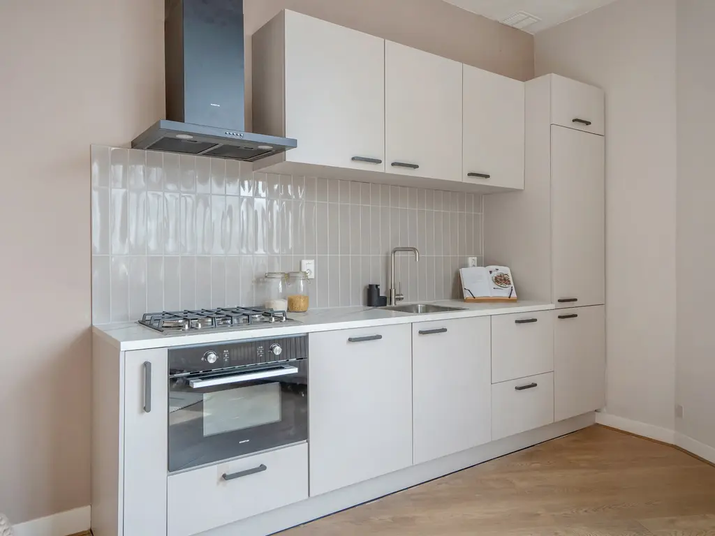 Caan van Necklaan 3b, RIJSWIJK