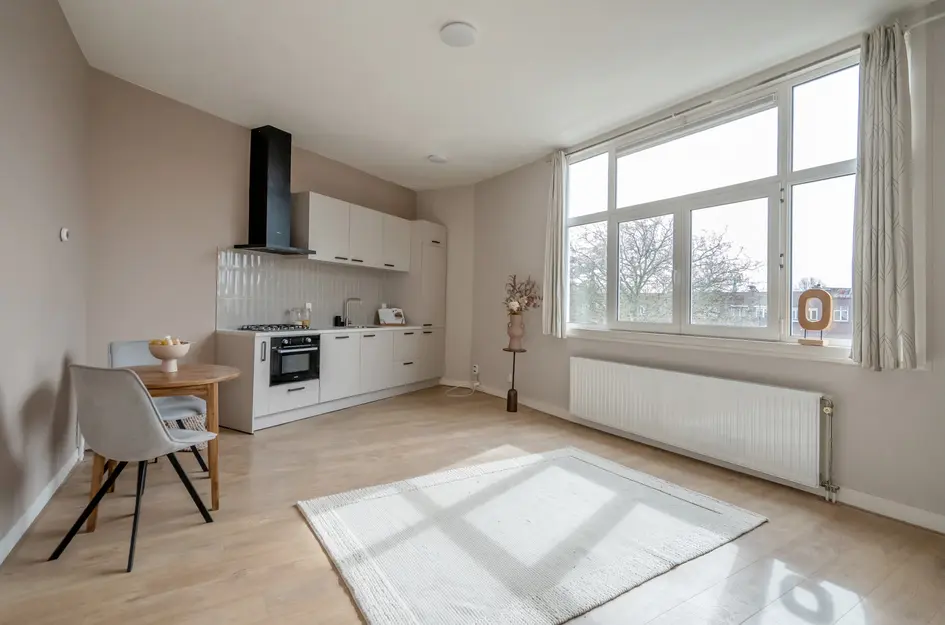 Caan van Necklaan 3b