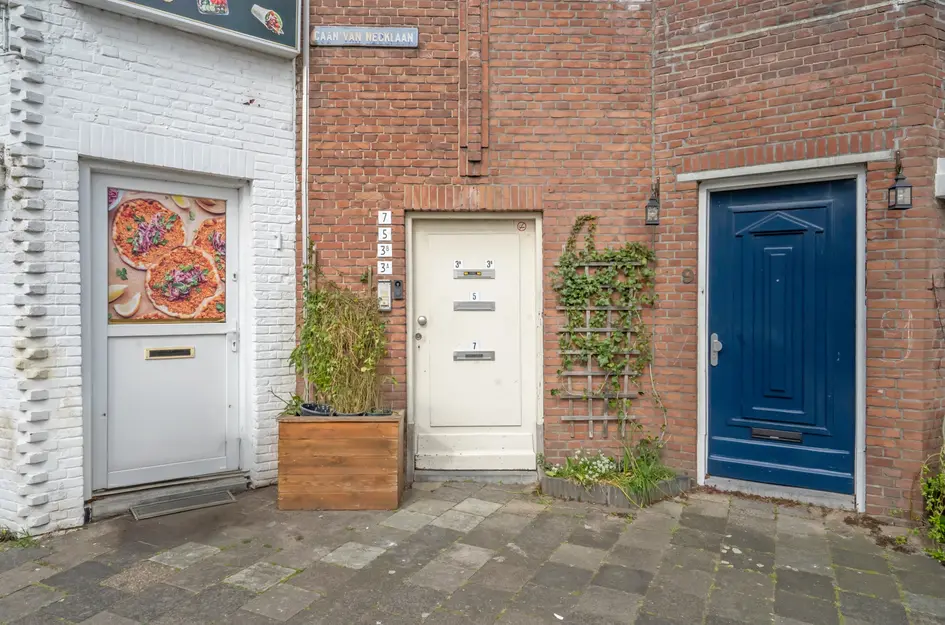 Caan van Necklaan 3b