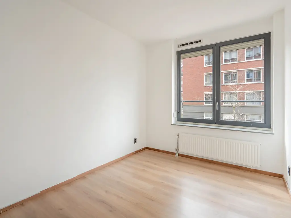 Harriët Freezerhof 25, 'S-GRAVENHAGE